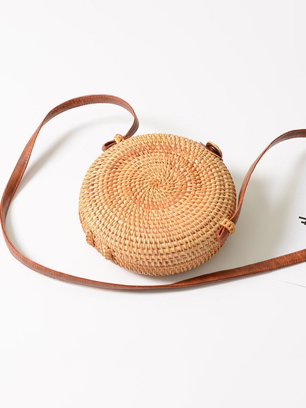 Beautifully Finished Bag in a Timeless Design