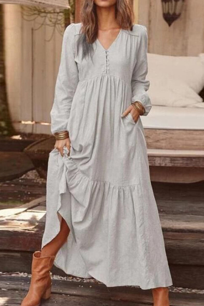 Well Tailored Dress with a Graceful Silhouette