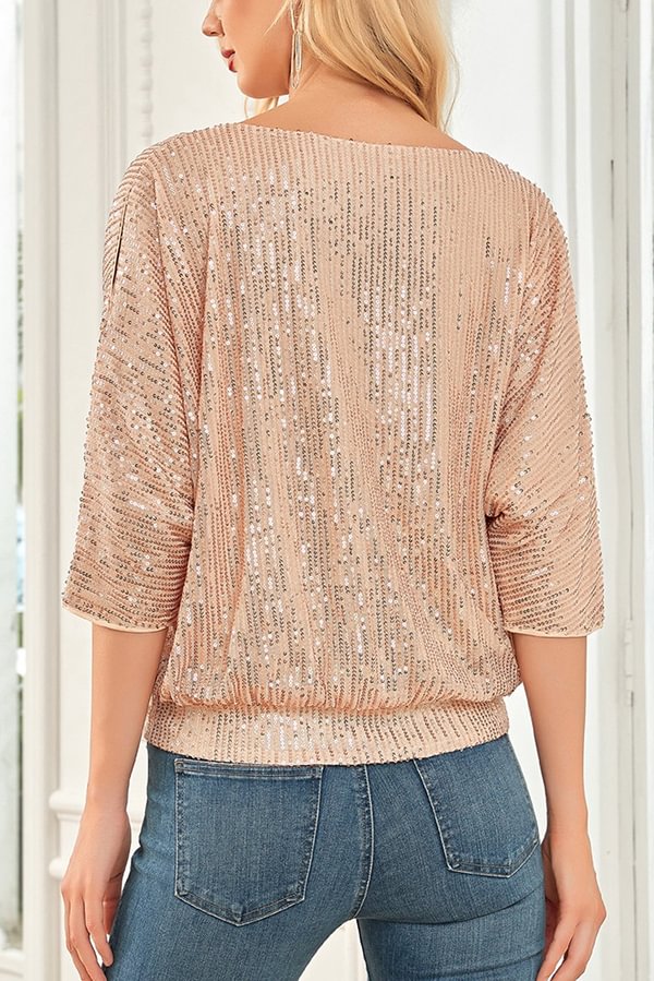 Classic Vintage Top with a Flattering Fit