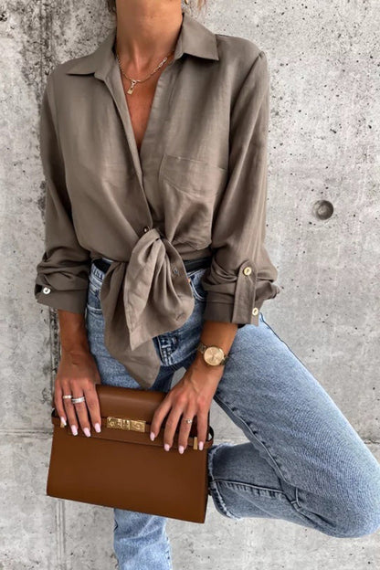 Effortlessly Elegant Blouse with a Timeless Design