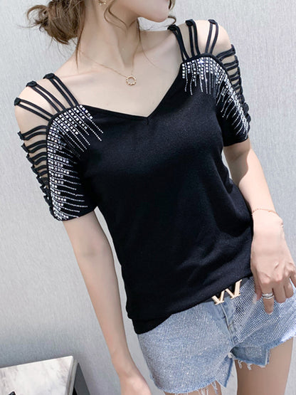 Well Tailored T-Shirt with a Graceful Silhouette