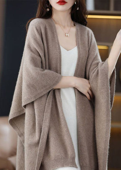Gracefully Styled Cardigan for Any Occasion