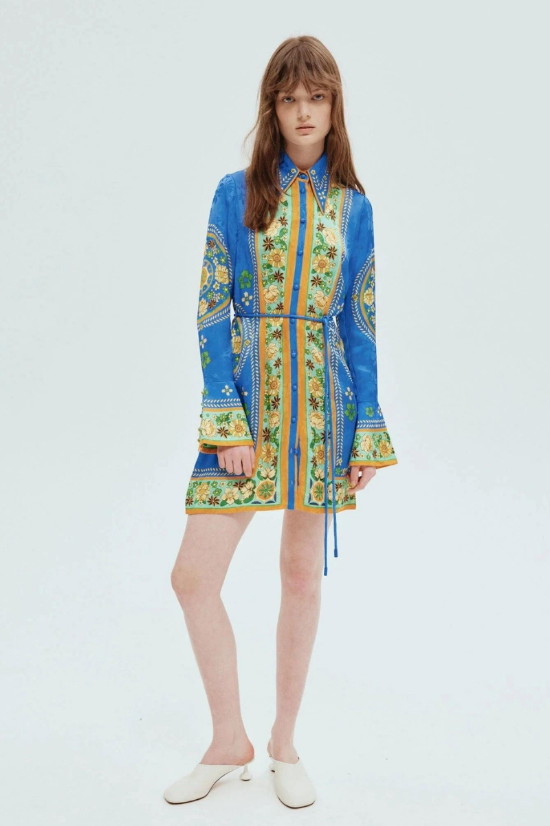 Well Tailored Dress with a Graceful Silhouette