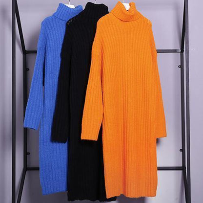 Classic Vintage Sweater with a Flattering Fit