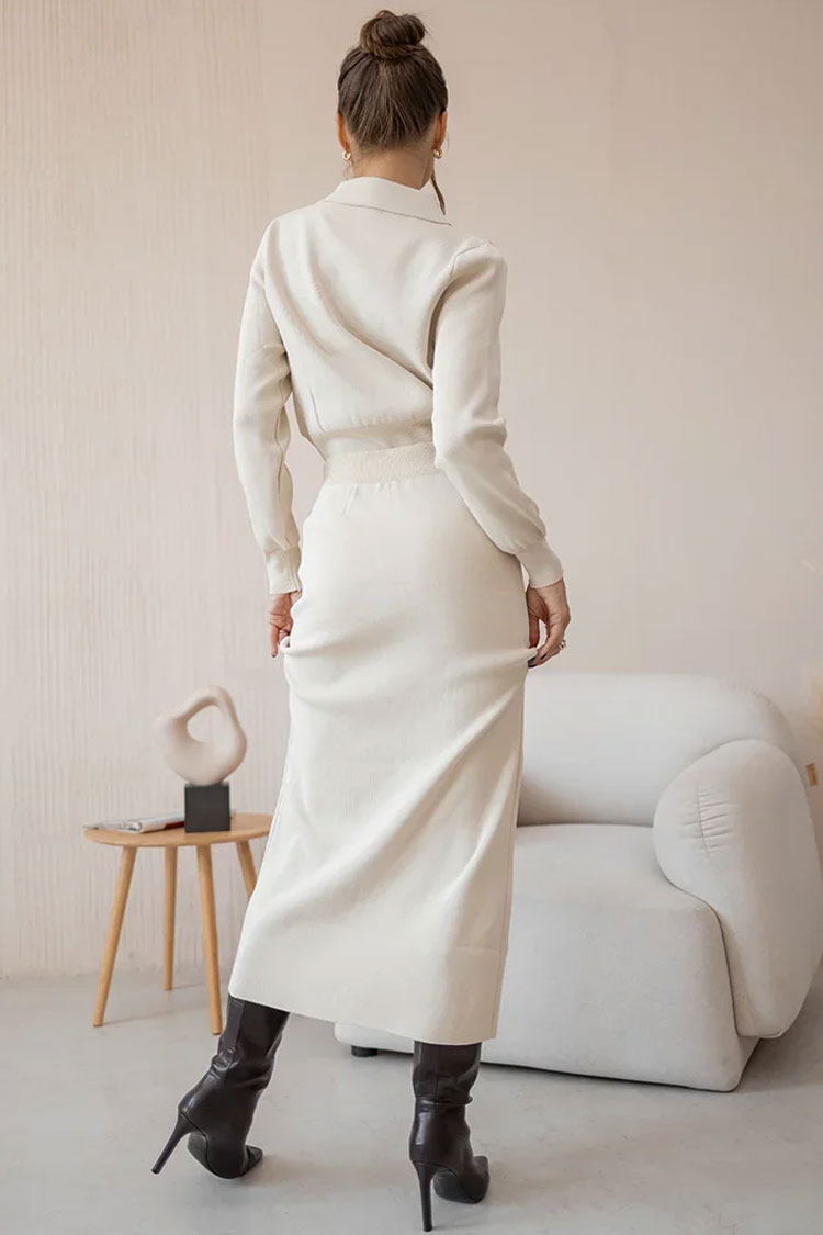 Classic Vintage Cardigan with a Flattering Fit