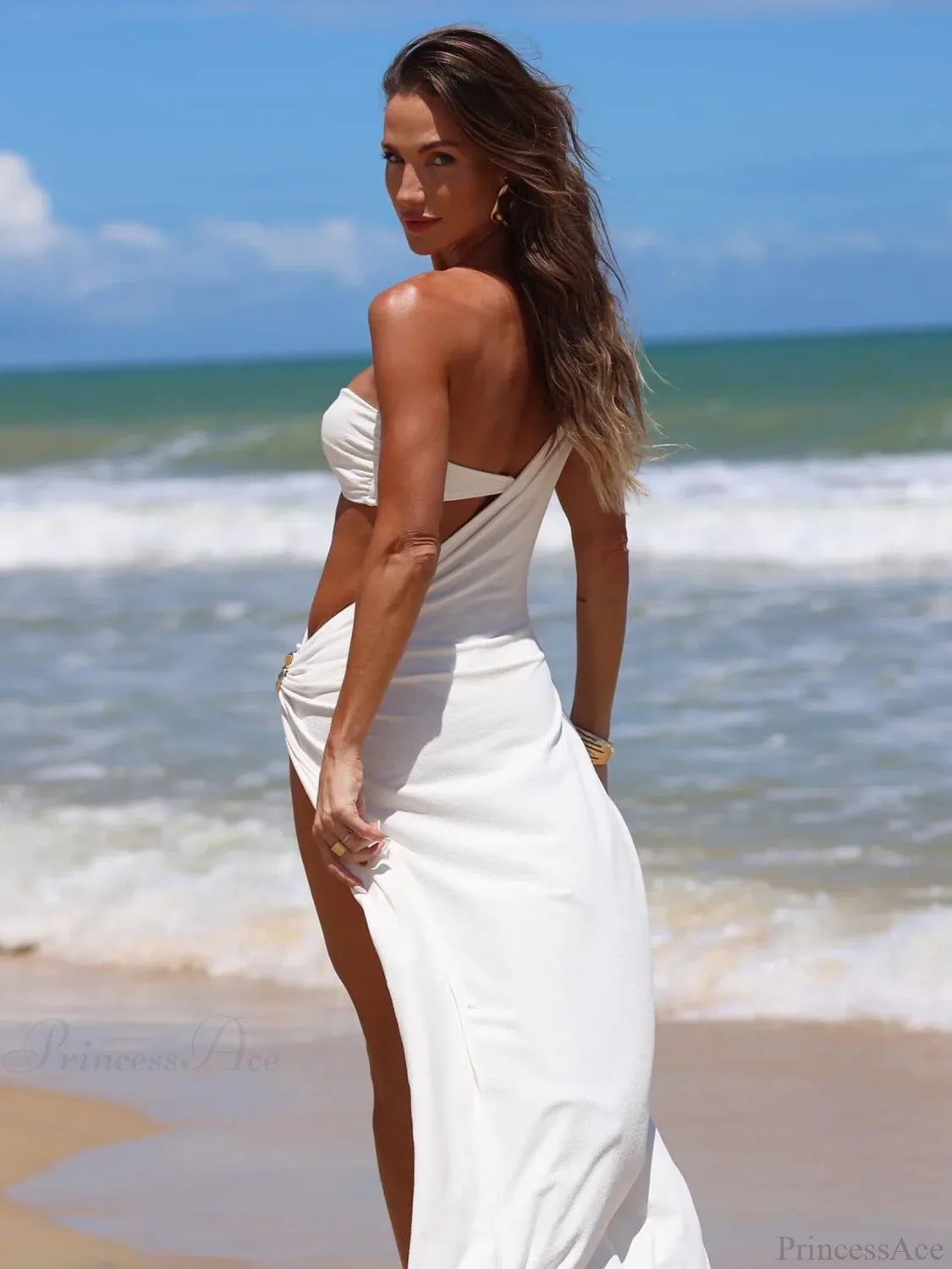 Beautifully Crafted Bikini in a Classic Style
