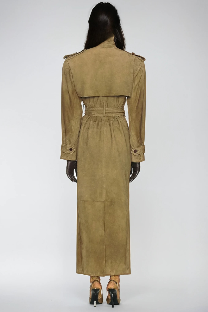 Elegantly Styled Coat for Everyday Wear