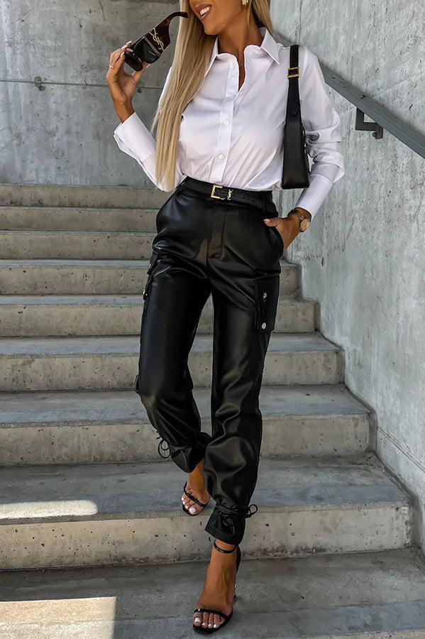 Well Tailored Pants with a Graceful Silhouette