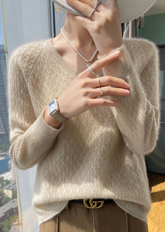 Polished Sweater with an Effortless Classic Look