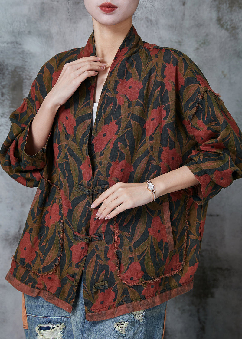Well Tailored Coat with a Graceful Silhouette