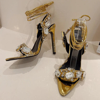 A Vintage Style Heels with Delicate Timeless Details