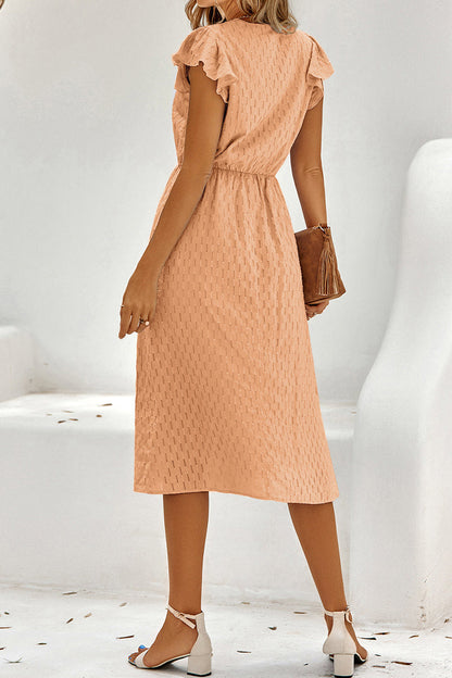 Effortlessly Elegant Dress with a Timeless Design