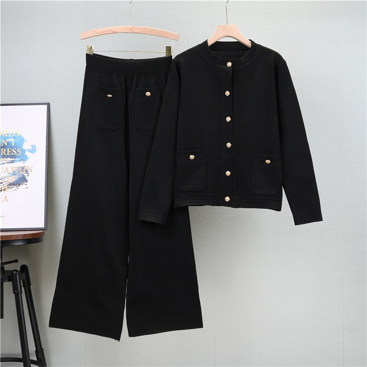 Beautifully Finished Cardigan in a Timeless Design