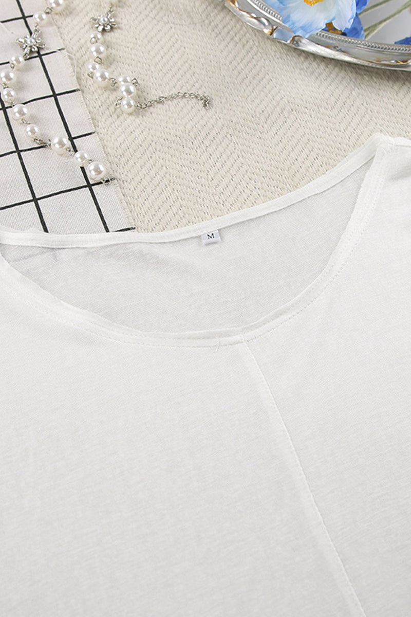 Sophisticated Garment with a Clean Classic Look