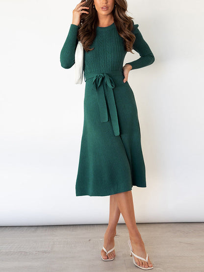 Effortlessly Elegant Sweater with a Timeless Design