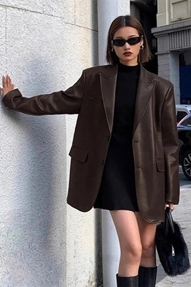 Gracefully Styled Jacket for Any Occasion