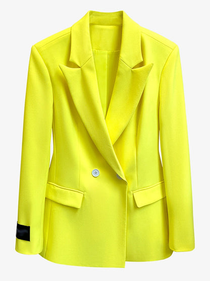 Gracefully Styled Garment for Any Occasion