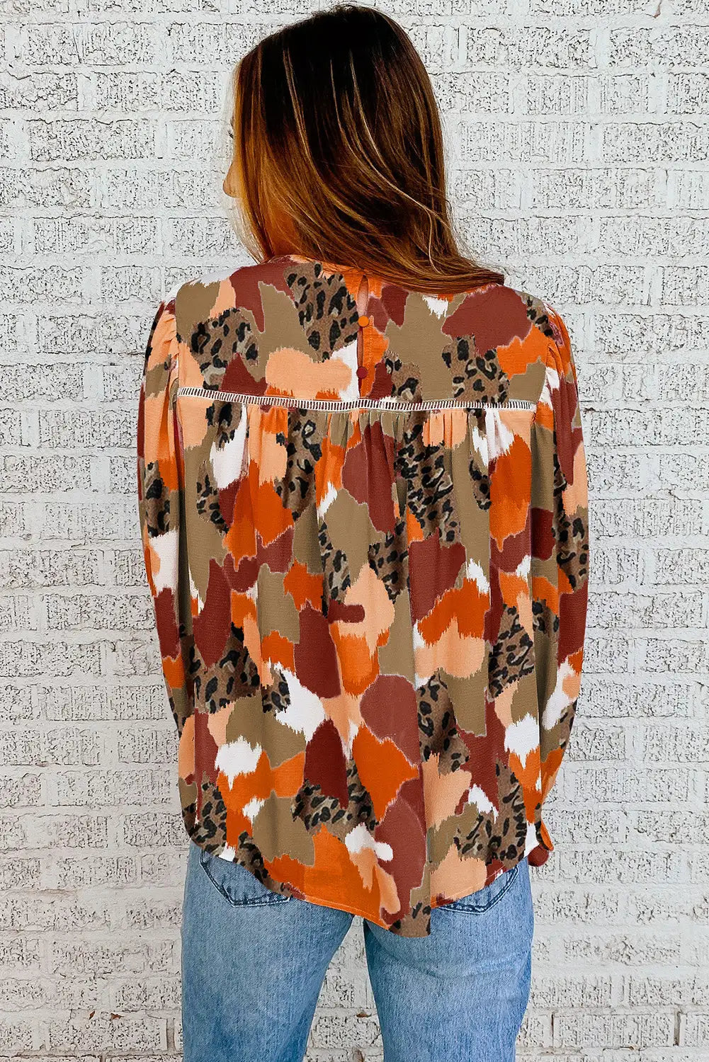 Sophisticated Blouse with a Clean Classic Look