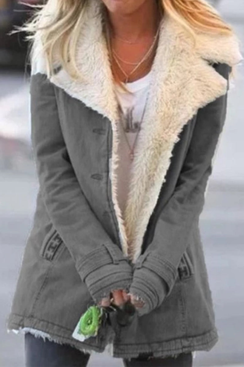 Polished Garment with an Effortless Classic Look
