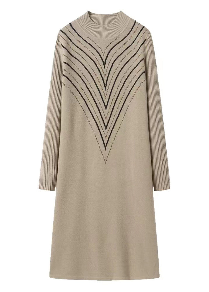Effortlessly Elegant Dress with a Timeless Design
