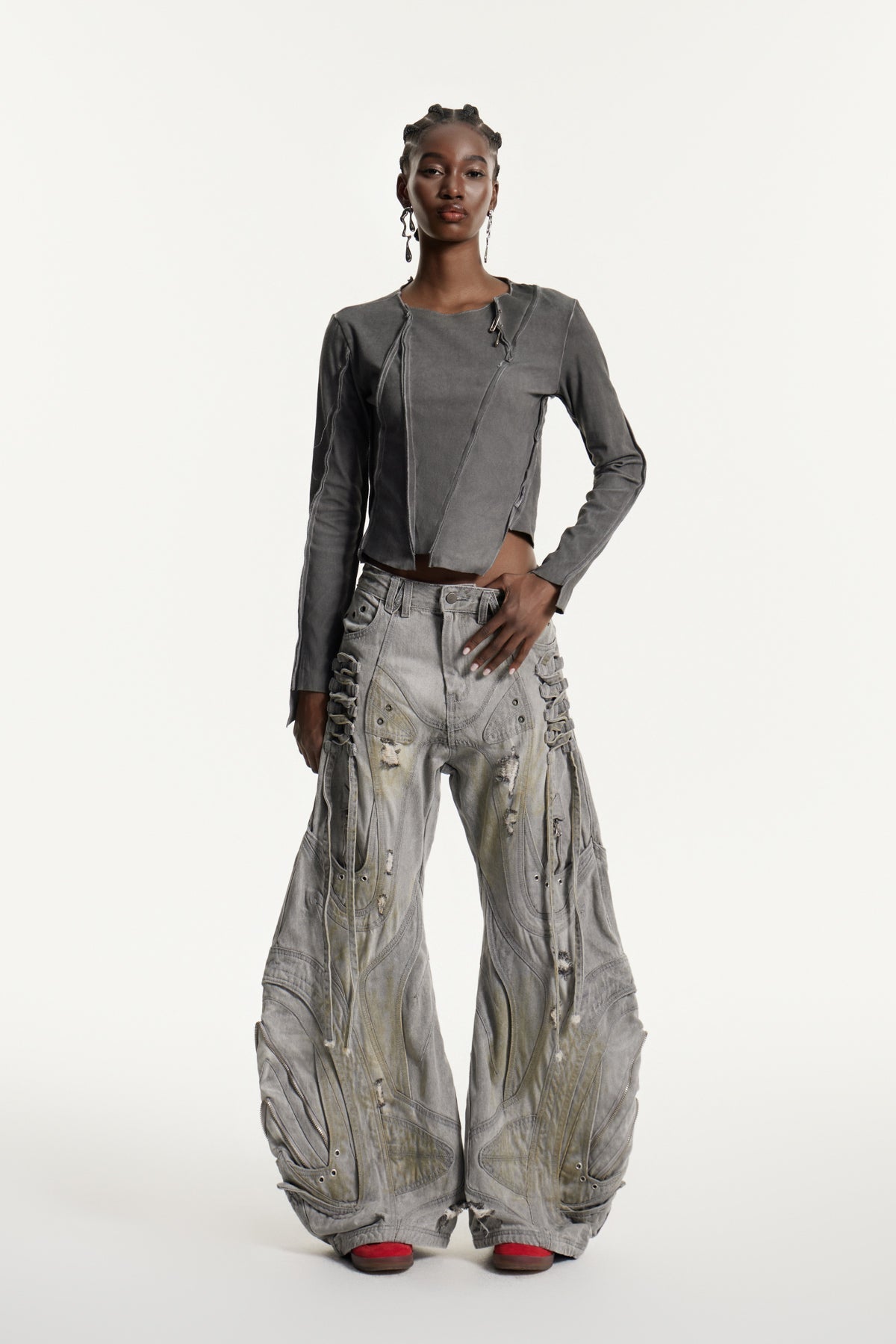 Effortlessly Elegant Garment with a Timeless Design
