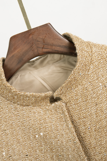 Gracefully Styled Garment for Any Occasion
