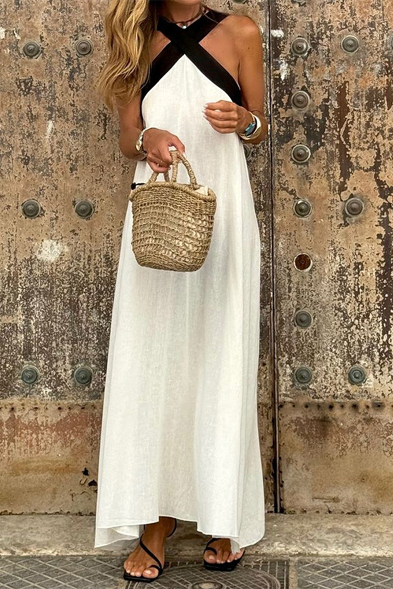 Beautifully Finished Dress in a Timeless Design