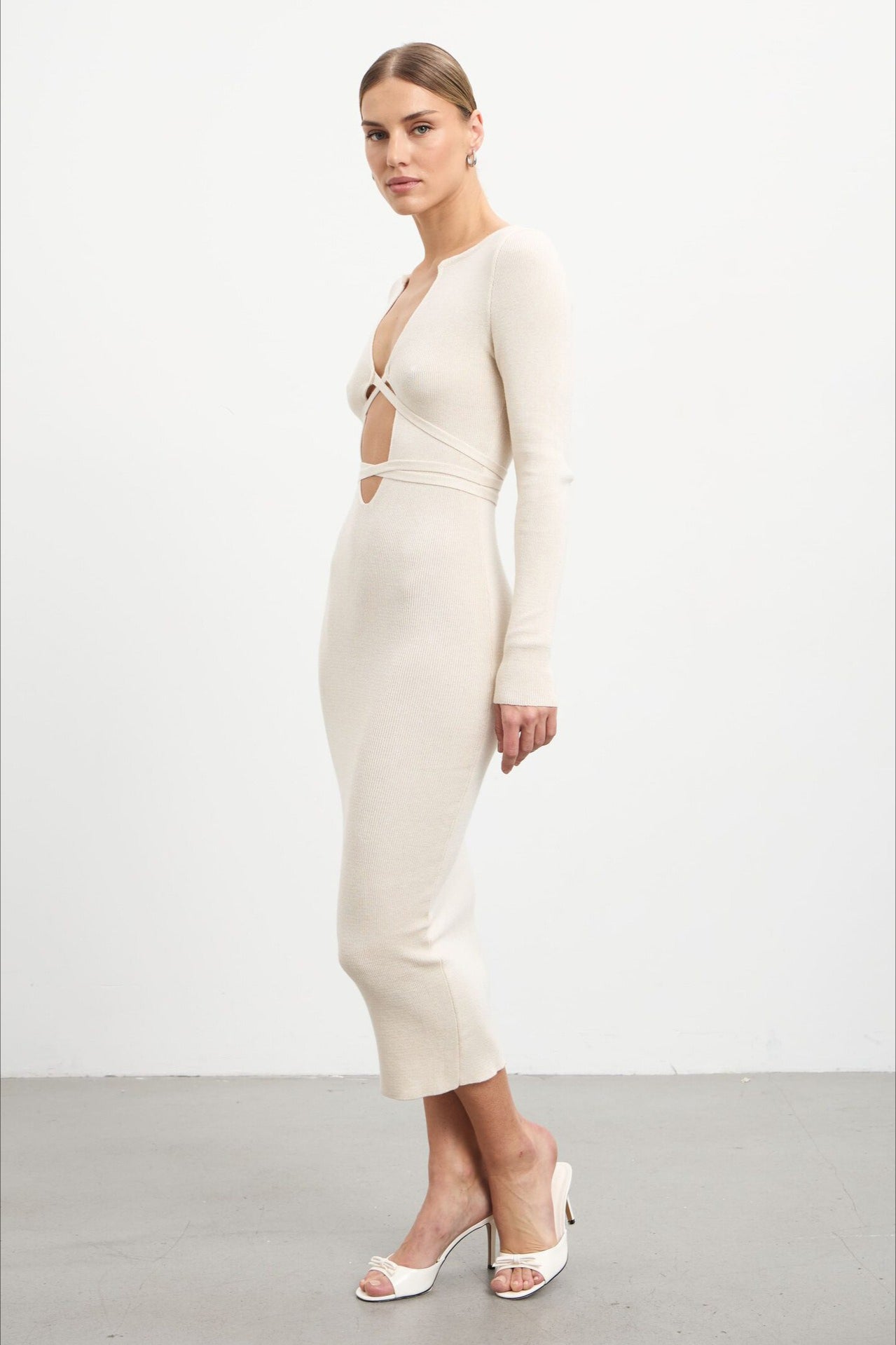 Beautifully Finished Sweater in a Timeless Design