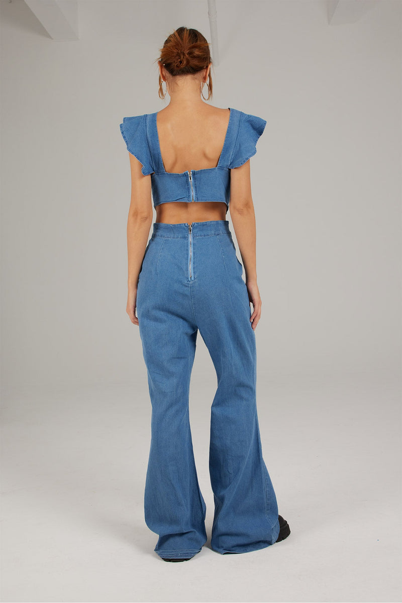 Classic Vintage Garment with a Flattering Fit