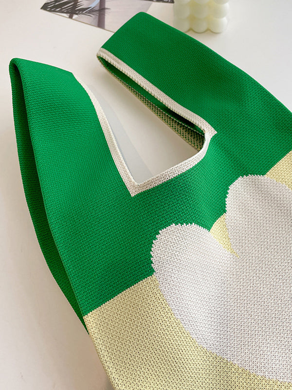 Polished Bag with an Effortless Classic Look