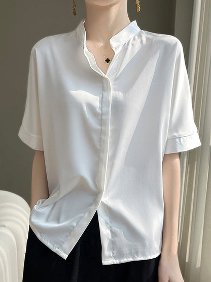 Beautifully Finished Blouse in a Timeless Design