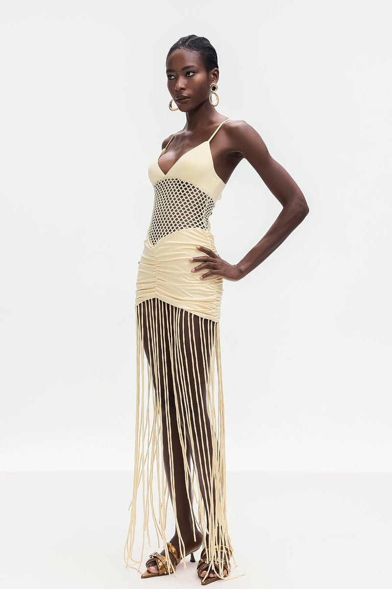 Effortlessly Elegant Dress with a Timeless Design