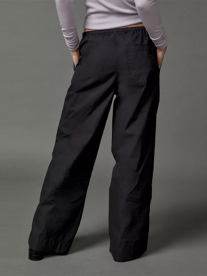 Polished Trousers with an Effortless Classic Look