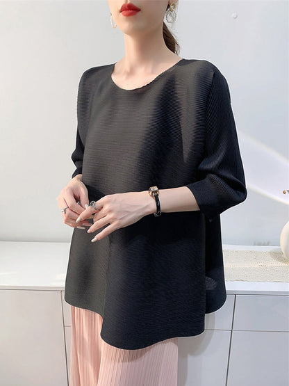 Elegantly Styled T-Shirt for Everyday Wear
