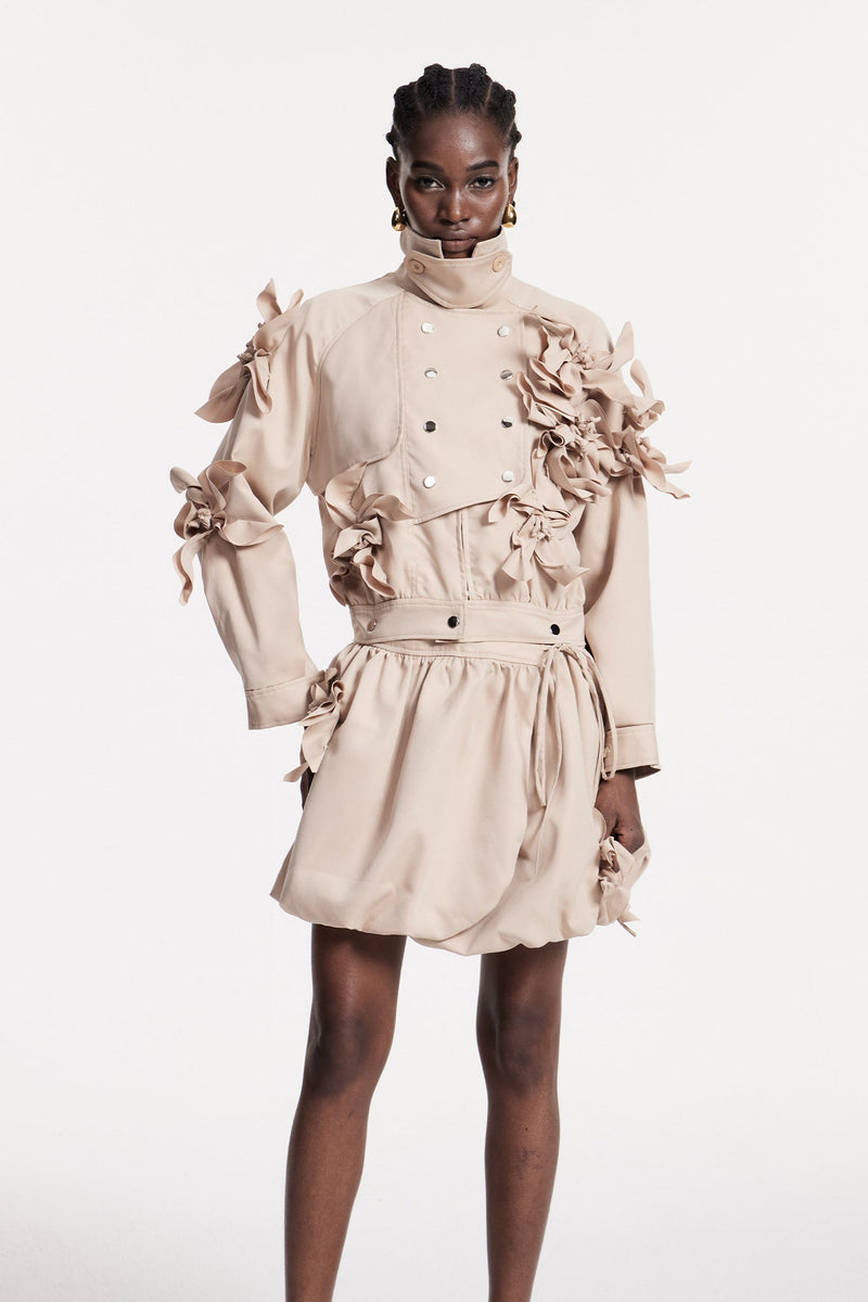 Sophisticated Garment with a Clean Classic Look