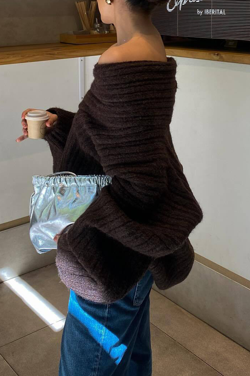 Beautifully Finished Sweater in a Timeless Design
