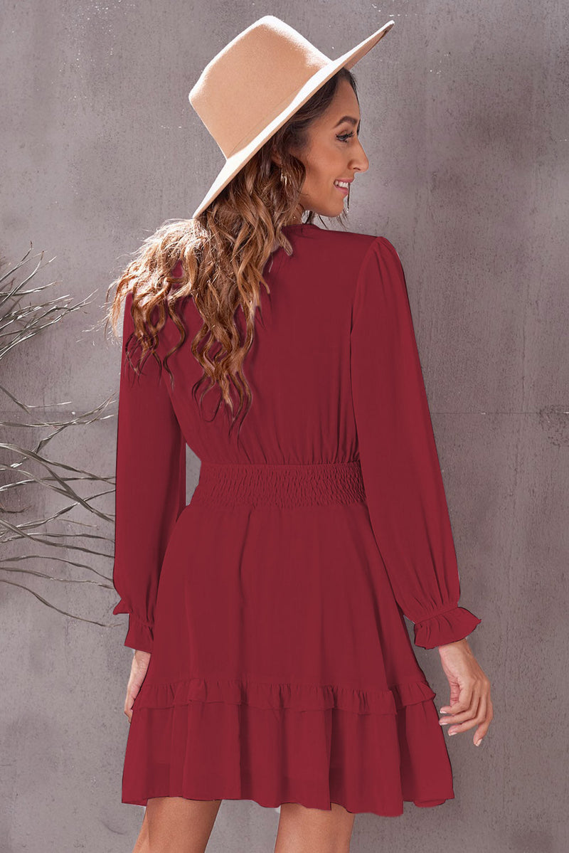 Well Tailored Dress with a Graceful Silhouette