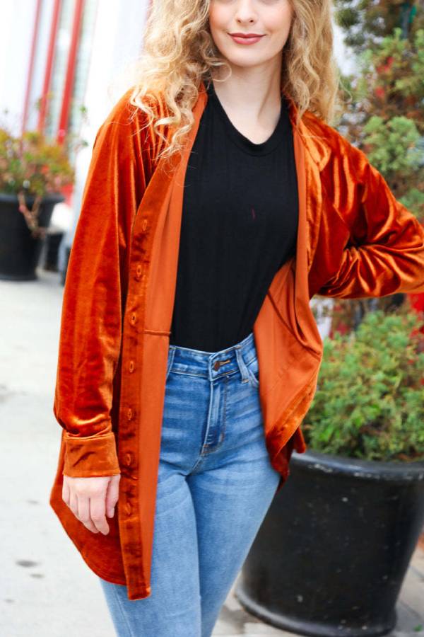 Elegantly Styled Top for Everyday Wear