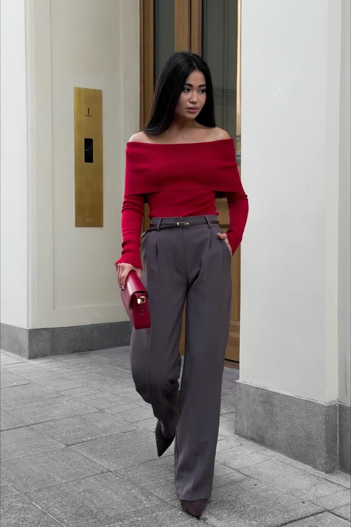 Gracefully Styled Garment for Any Occasion