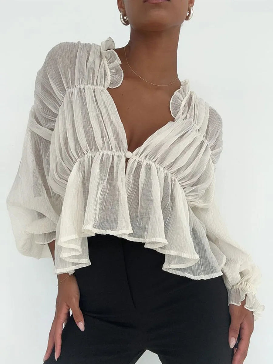 Beautifully Crafted Blouse in a Classic Style