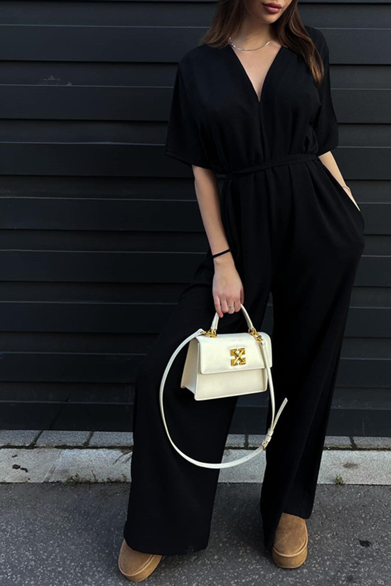 Effortlessly Elegant Garment with a Timeless Design
