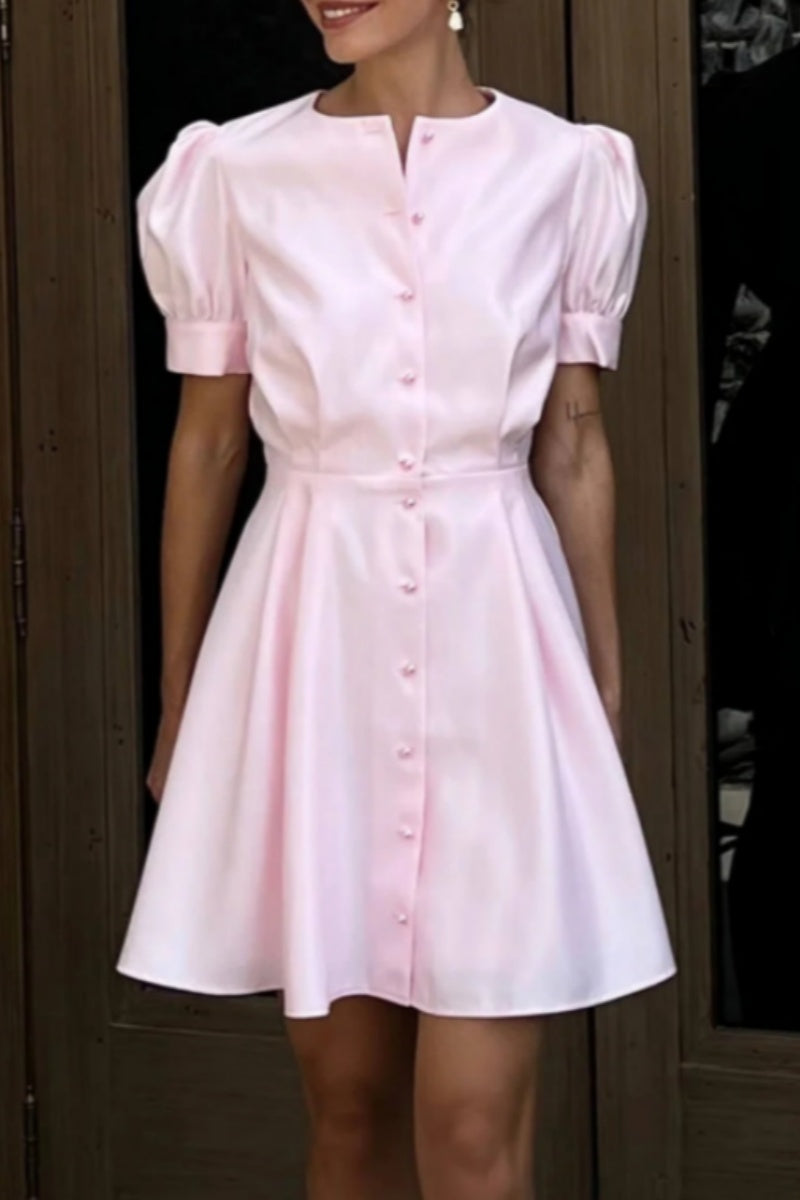 Polished Dress with an Effortless Classic Look