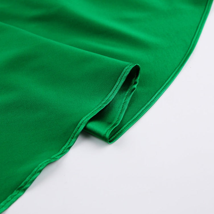 Well Tailored Garment with a Graceful Silhouette