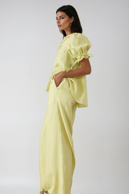 Beautifully Crafted Pants in a Classic Style