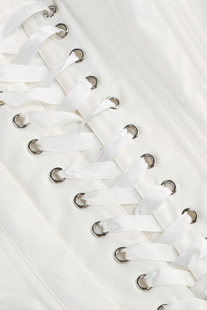 Sophisticated Garment with a Clean Classic Look