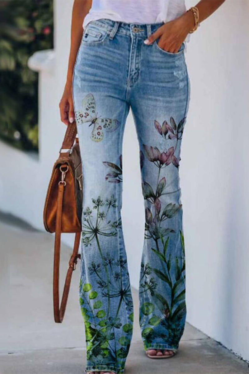 Gracefully Styled Garment for Any Occasion