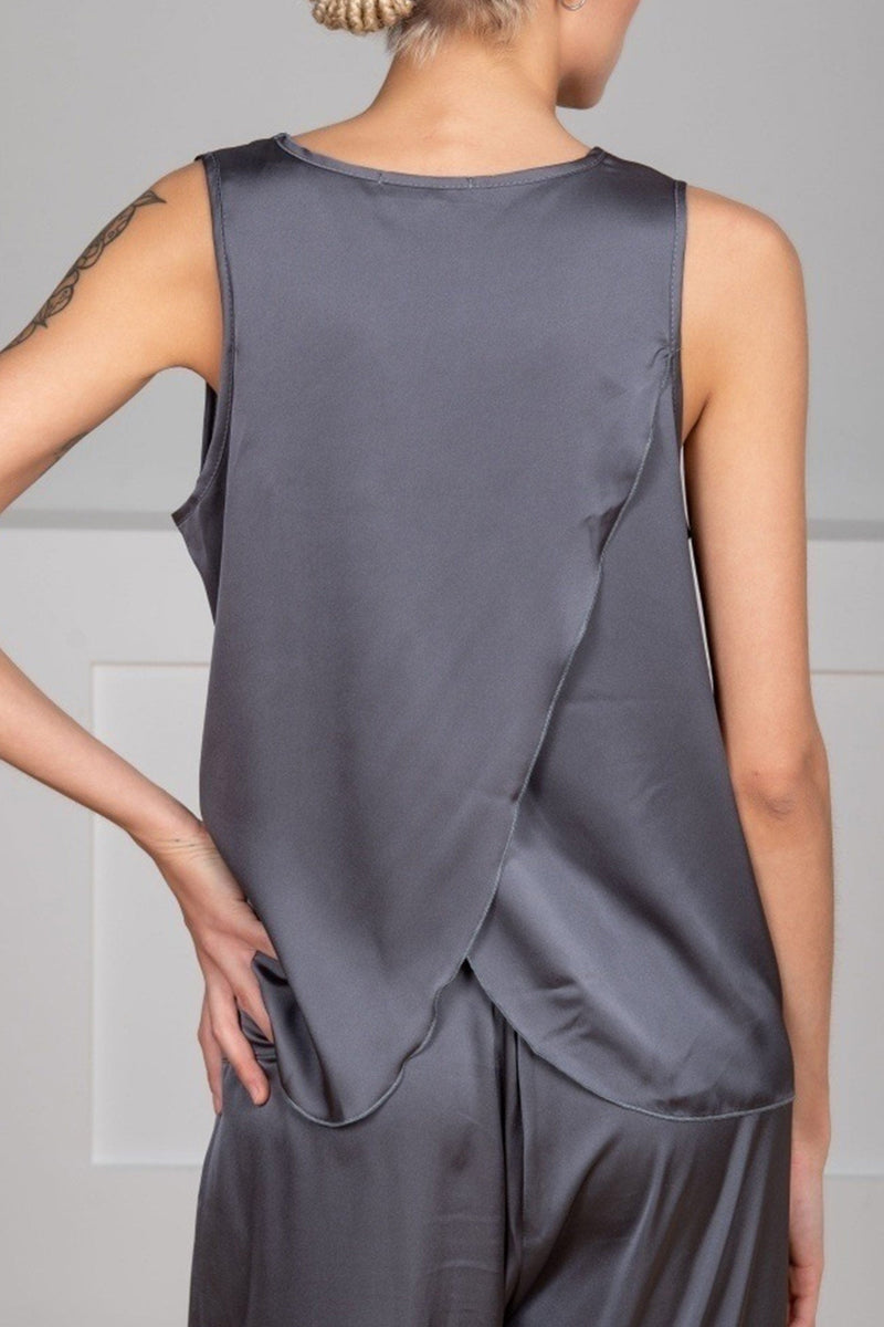 Beautifully Finished Pants in a Timeless Design