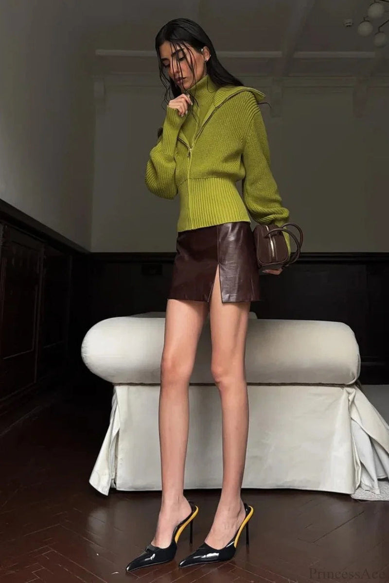 Beautifully Finished Sweater in a Timeless Design