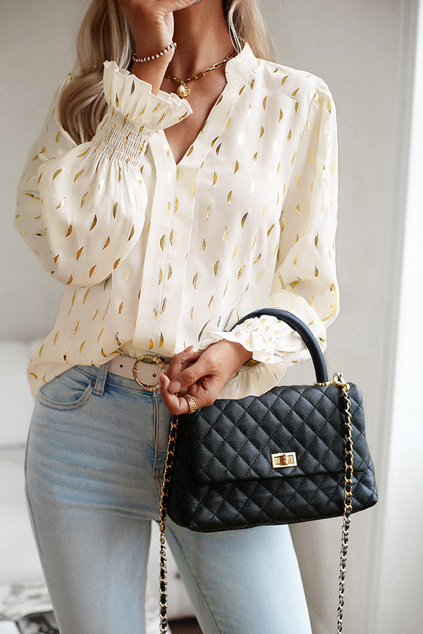 Gracefully Styled Pullover for Any Occasion
