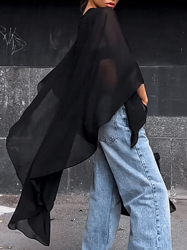Well Tailored Blouse with a Graceful Silhouette